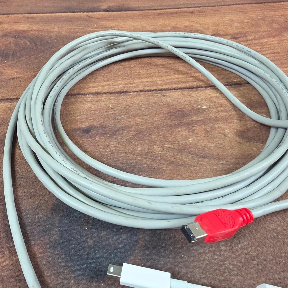Apple Thunderbolt to FireWire Adapter & Cable IEEE 1394 Grey Good Long Lead
